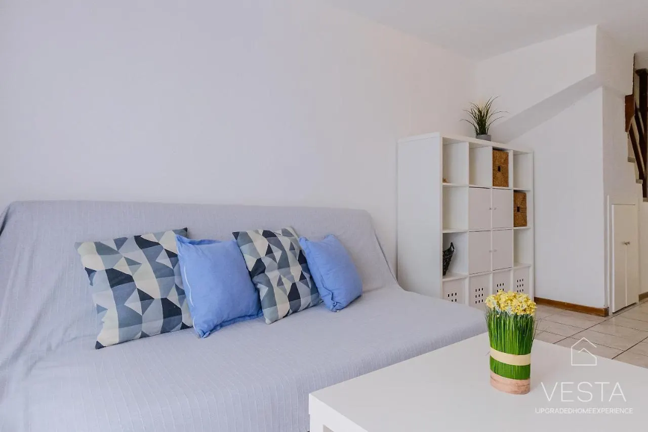 Sea Breeze Apartments, Beachfront Location Skála Foúrkas Apartmán