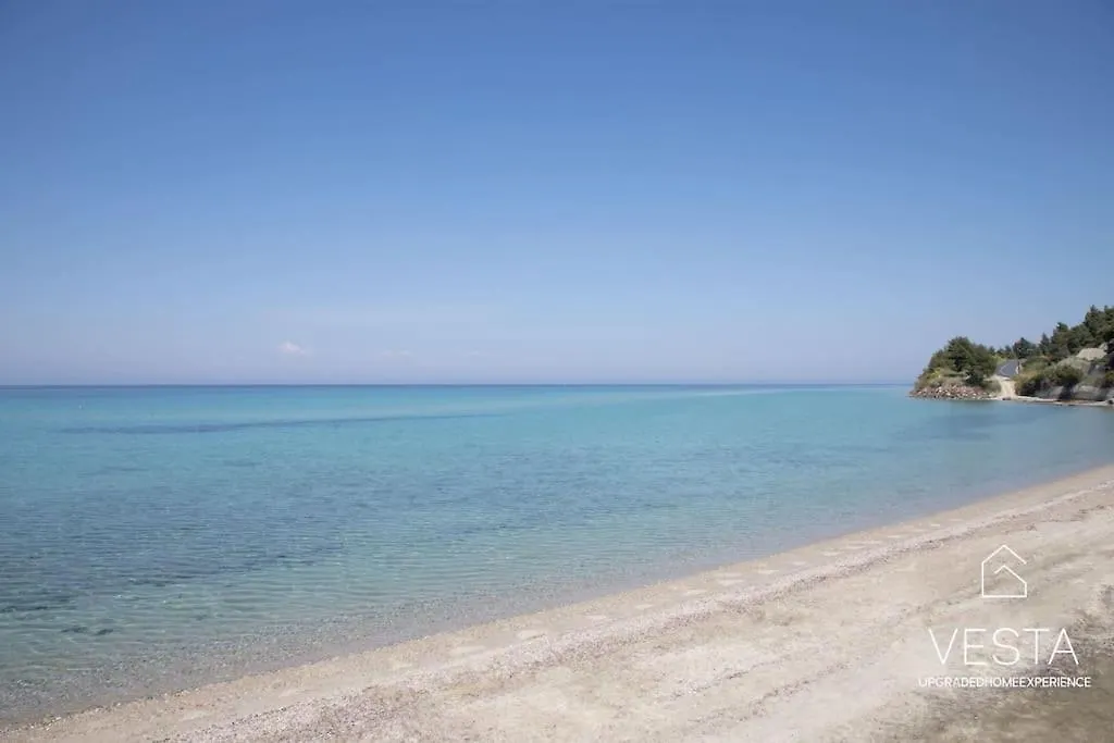Sea Breeze Apartments, Beachfront Location Skala Fourkas 0*,