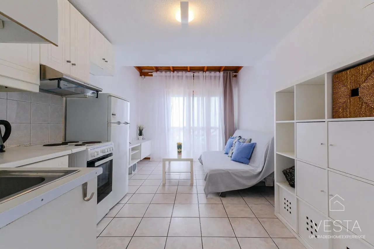 Sea Breeze Apartments, Beachfront Location Skala Fourkas 0*,  Greece