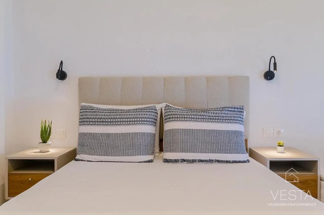 Sea Breeze Apartments, Beachfront Location Skala Fourkas 0*,  Greece